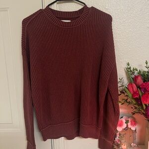 Hollister Women's Crew Neck Sweater - Deep Burgundy